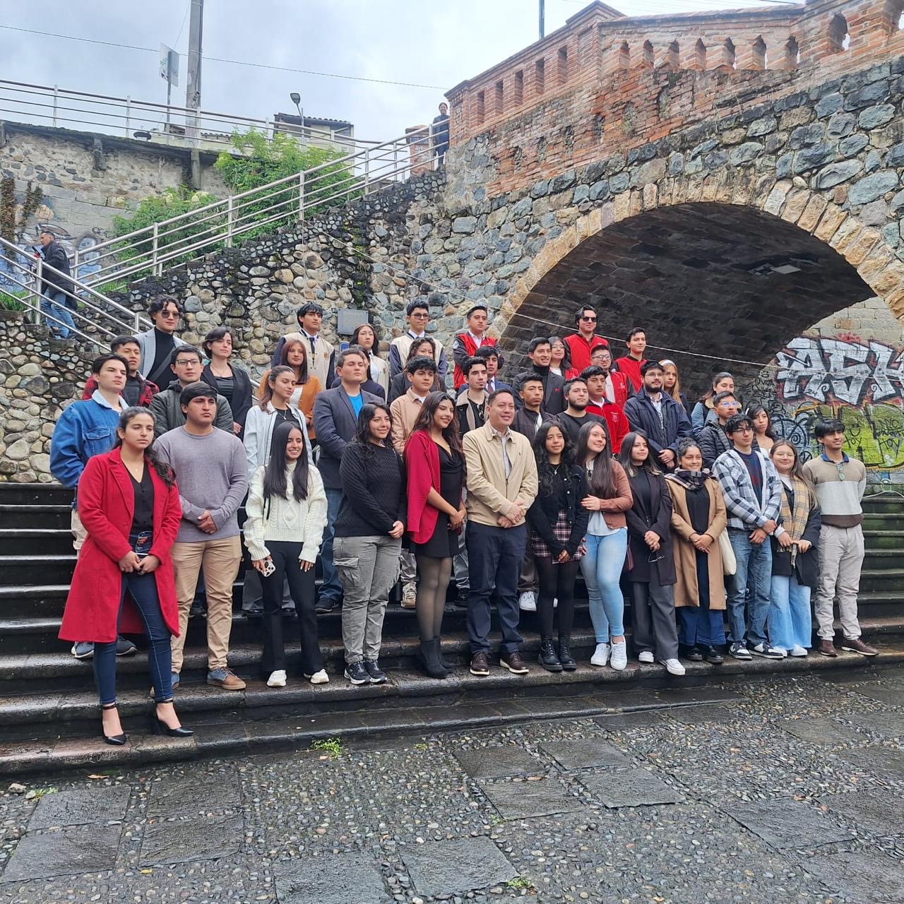 Centinelas SWACH: jóvenes que lideran el cambio por el agua y el clima