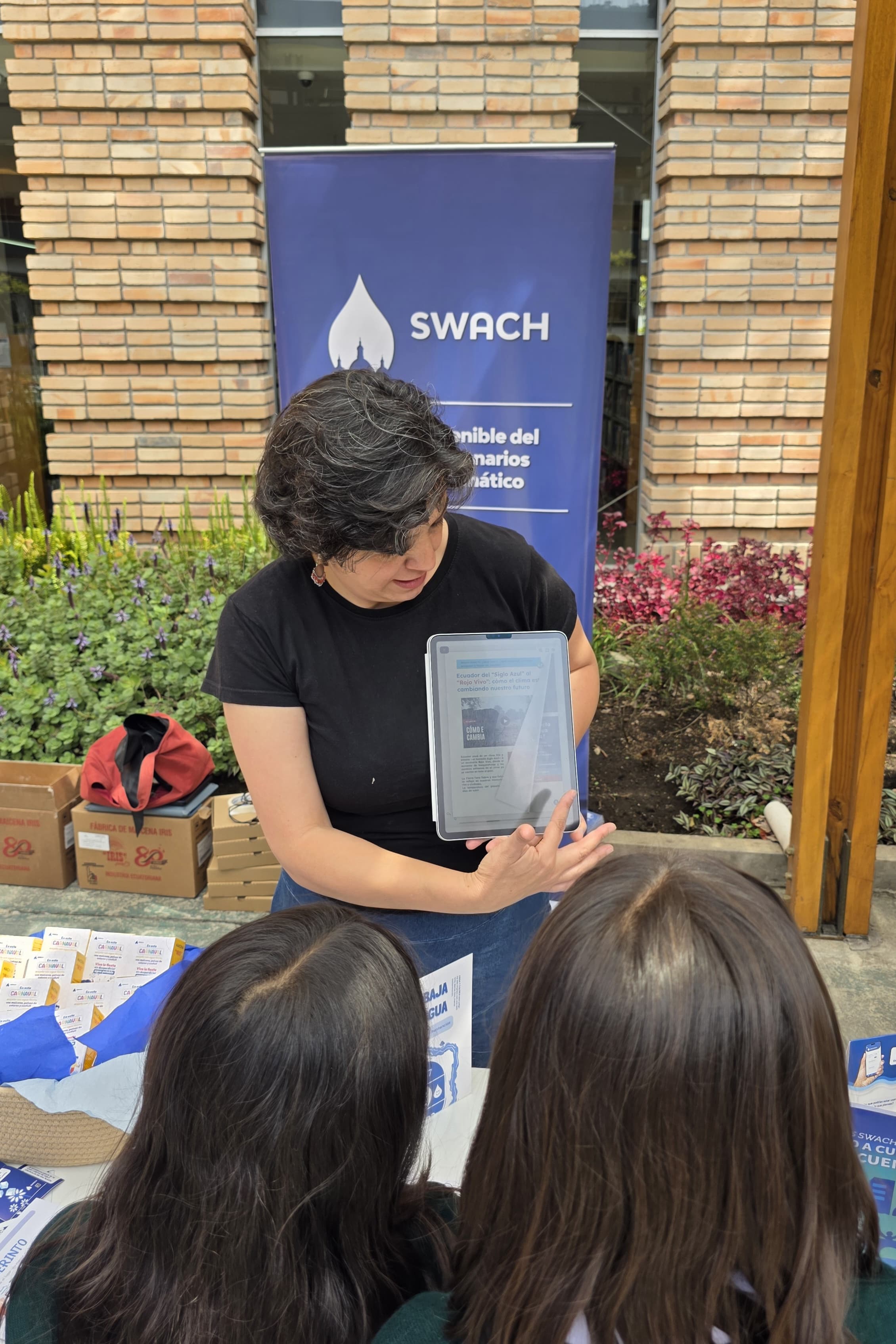 SWACH participó en jornada por el Día de la Mujer y la Niña en la Ciencia